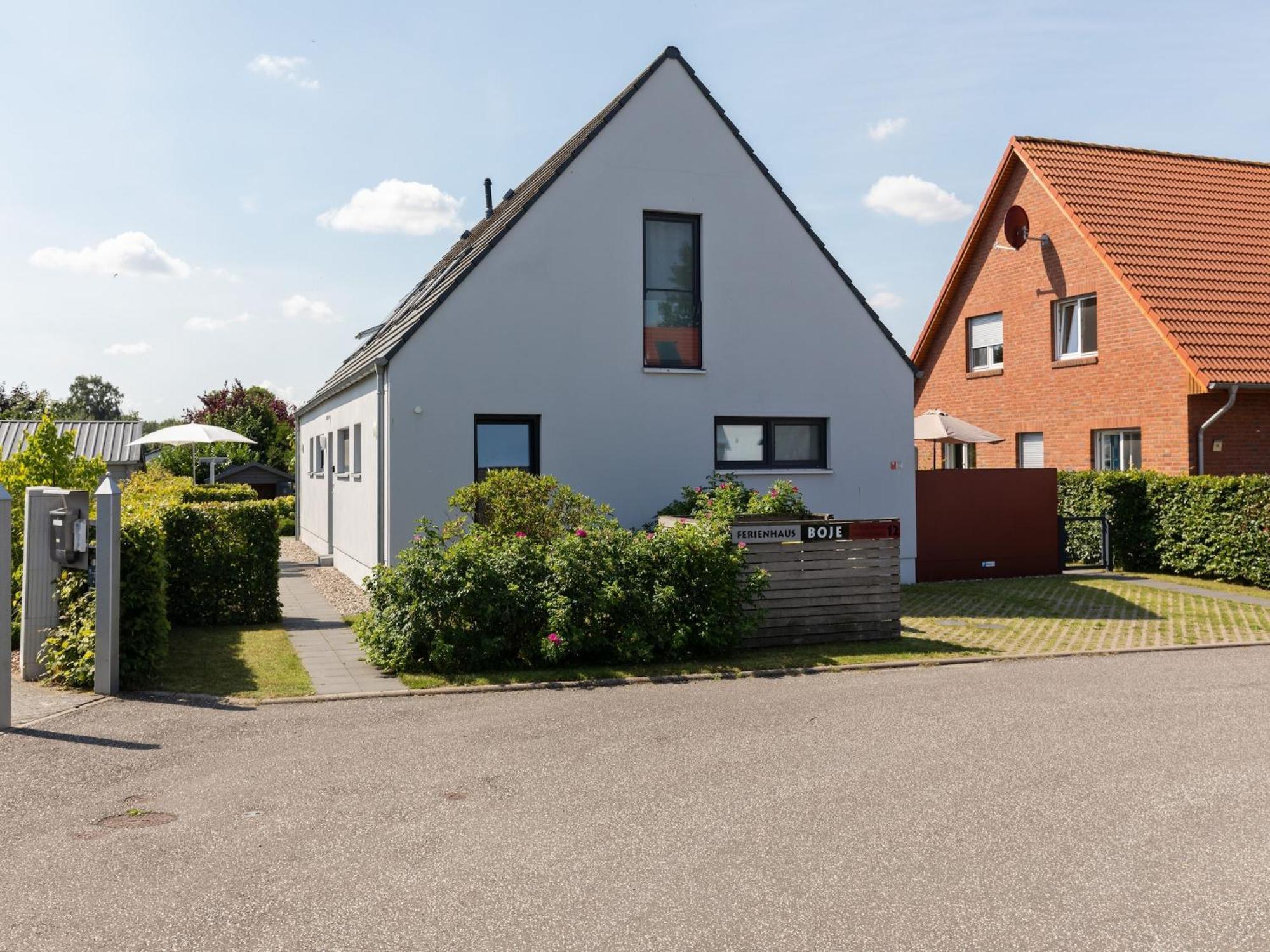Pleasant Holiday Home In Zierow Near Sea Buitenkant foto